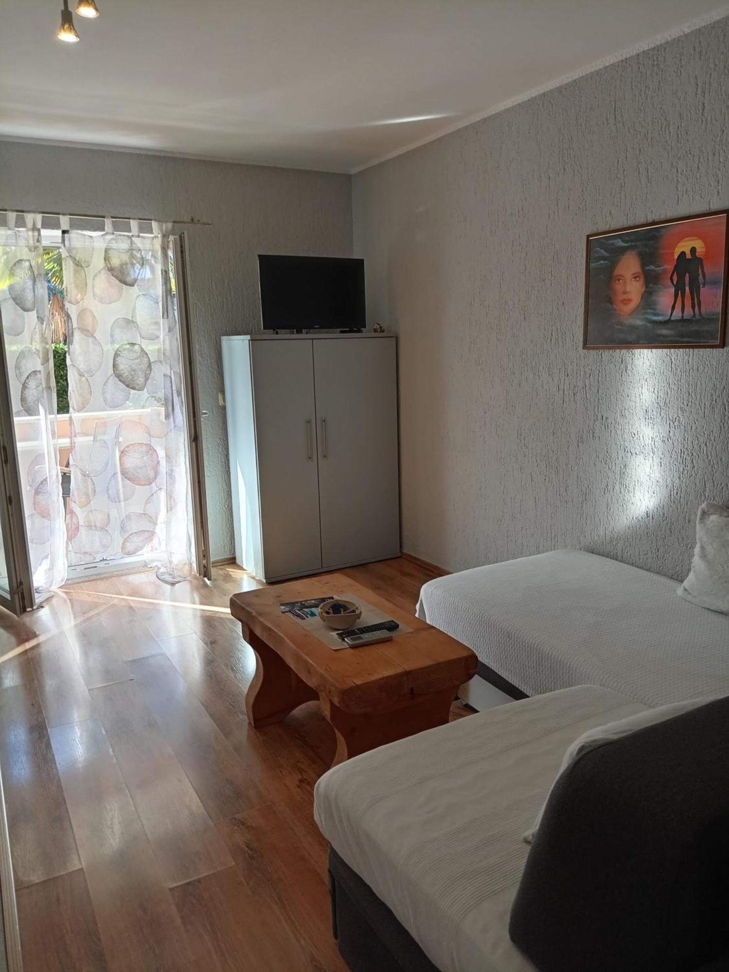 Apartments Sven-Marino Пореч Екстериор снимка